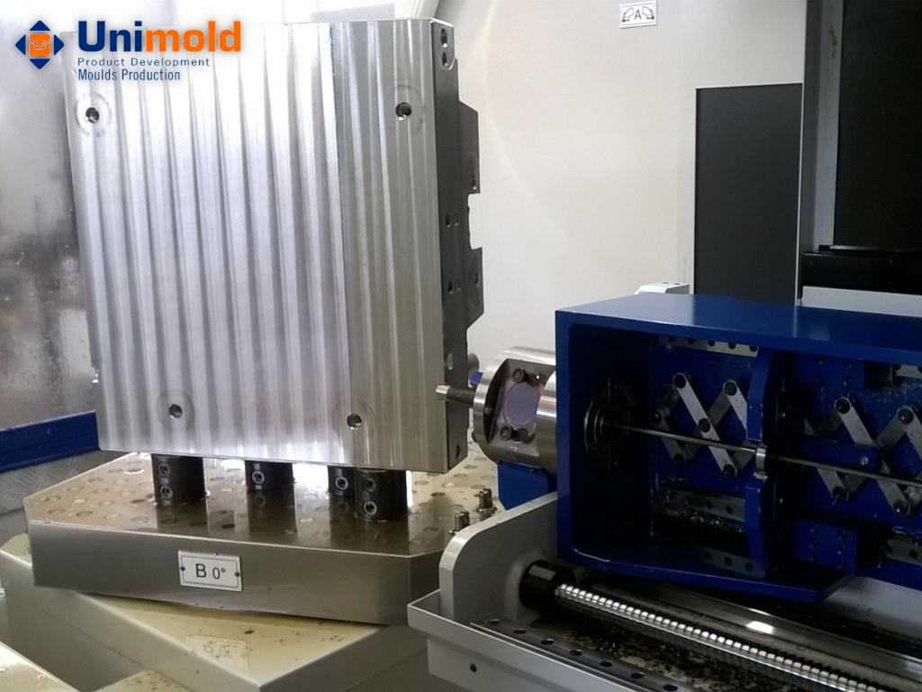 IMSA Macchina di foratura profonda - Foto UNIMOLD