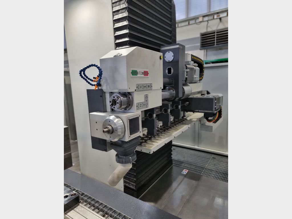 Tiefbohreinheit mit Einlippenbohrern und separater Frässpindel mit automatischer Umschaltung – IMSA MF1500B2 Retrofit